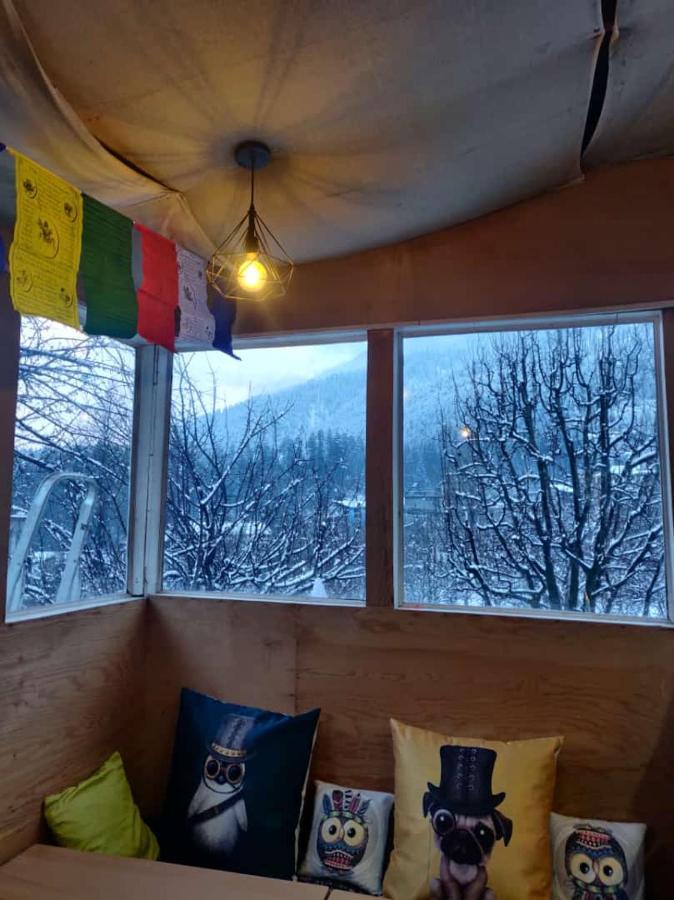 Mars Monkey Hostel & Cafe Manāli Exteriér fotografie